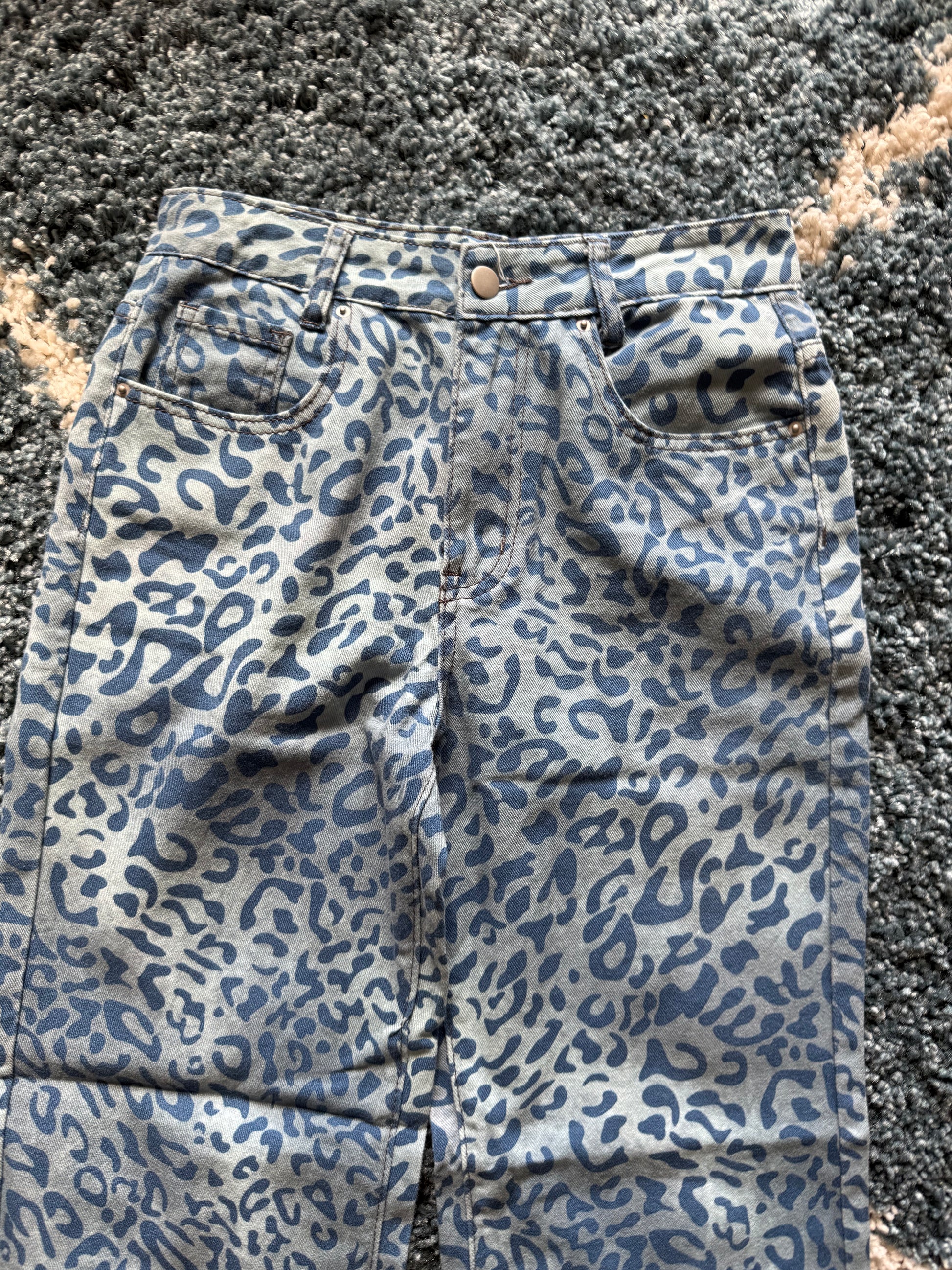Blue Leopard flared Jeans
