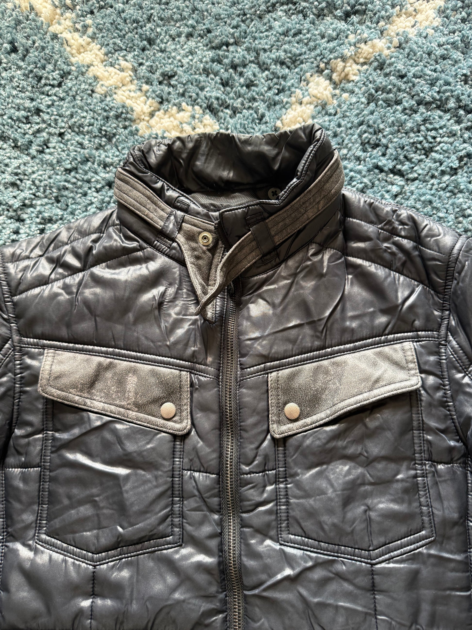 Tornado Mart Leather strap details puffer