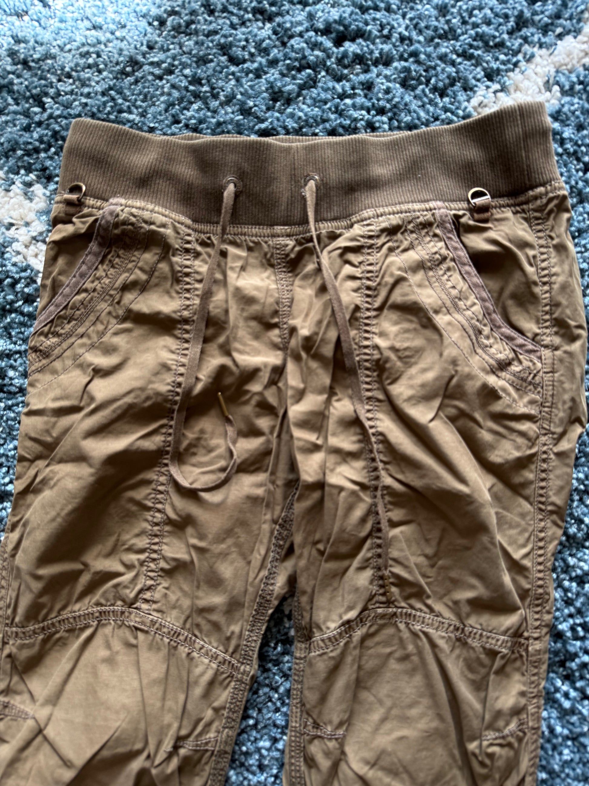 G.O.A Military flared khaki cargo pants