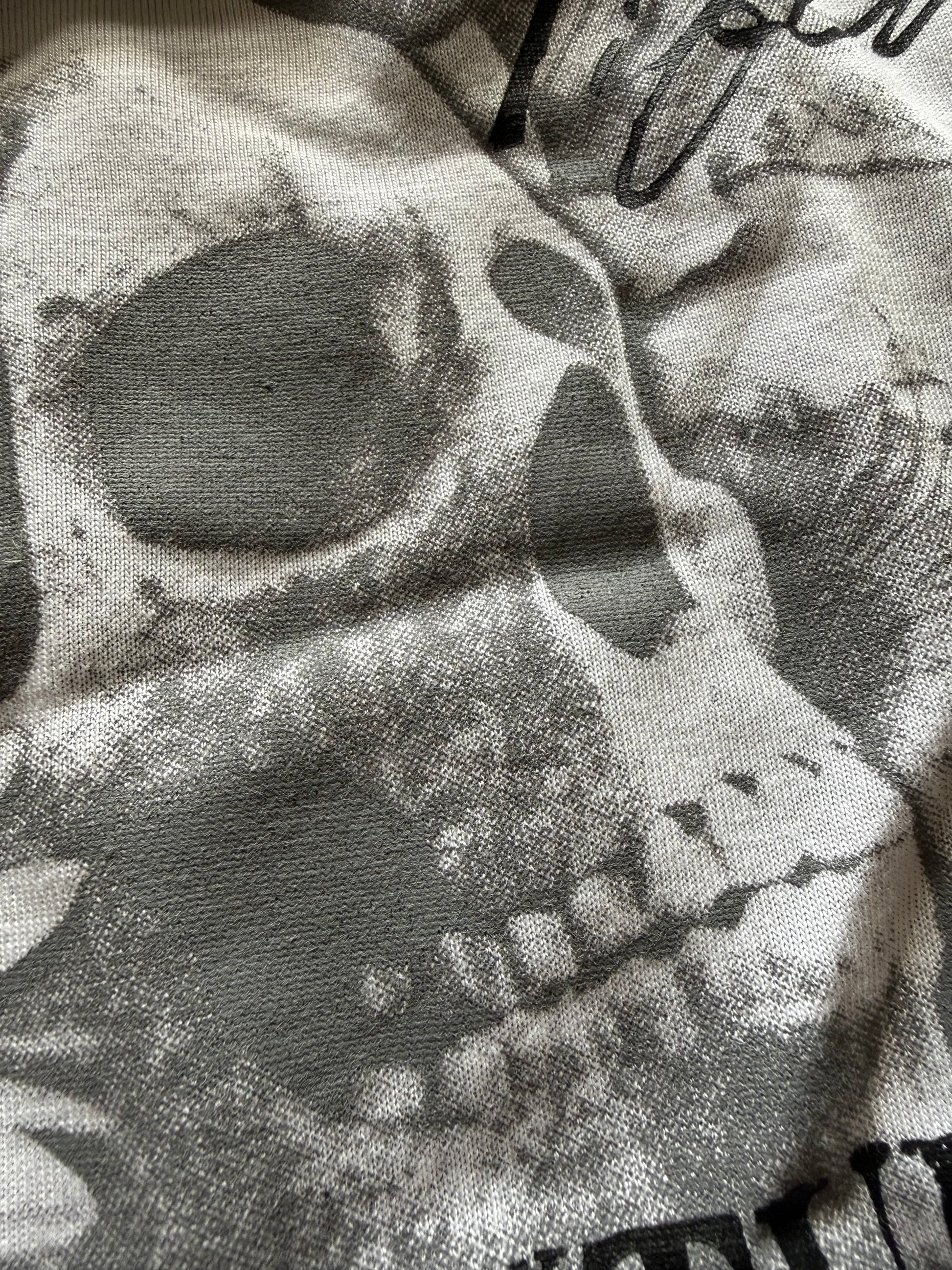 Face the facts double layered skull Longsleeve