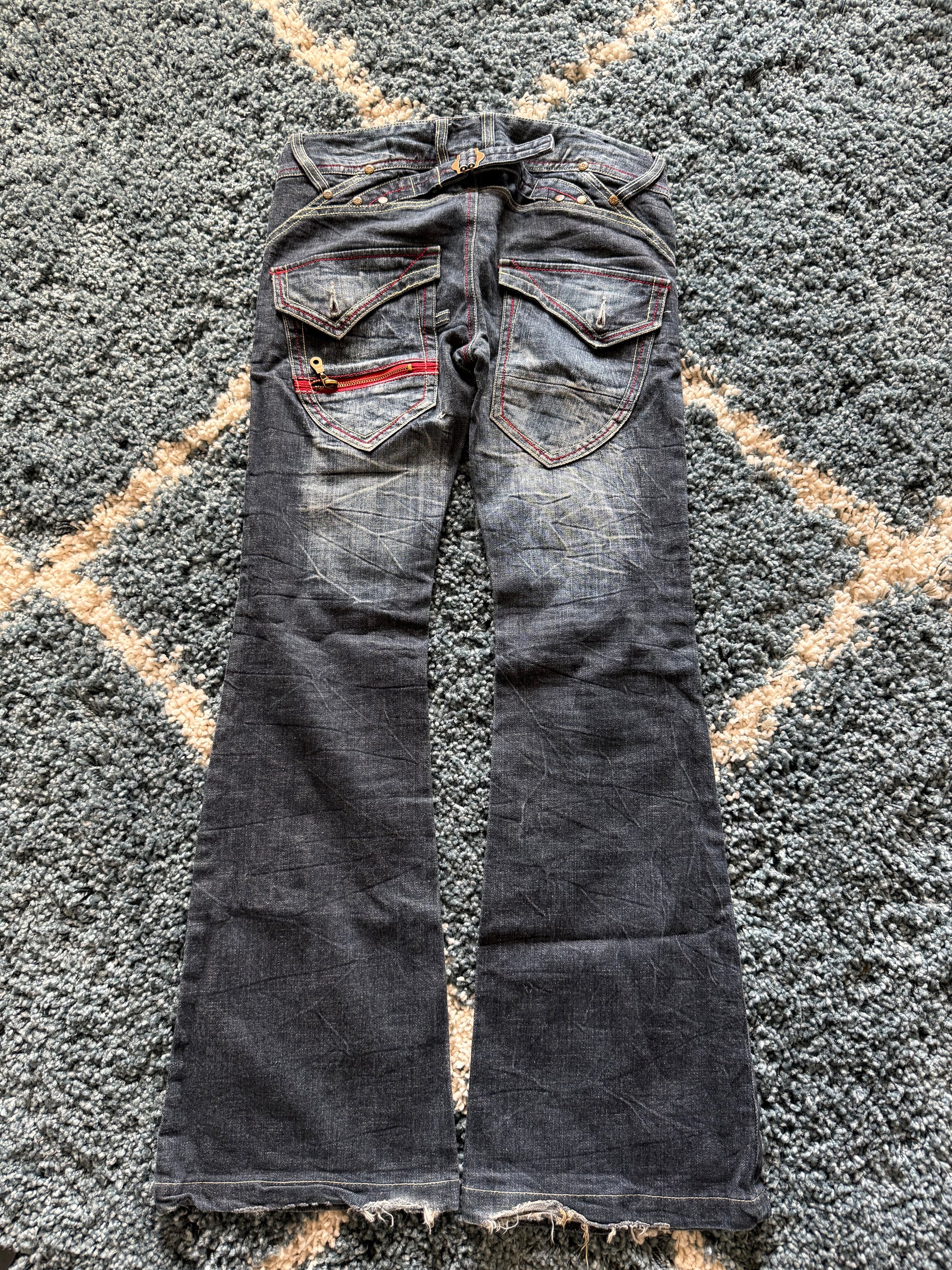B.C.B.G backstrap flared jeans