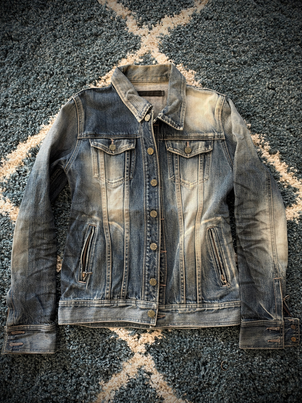Fuga Shadow Scale Denim Jacket