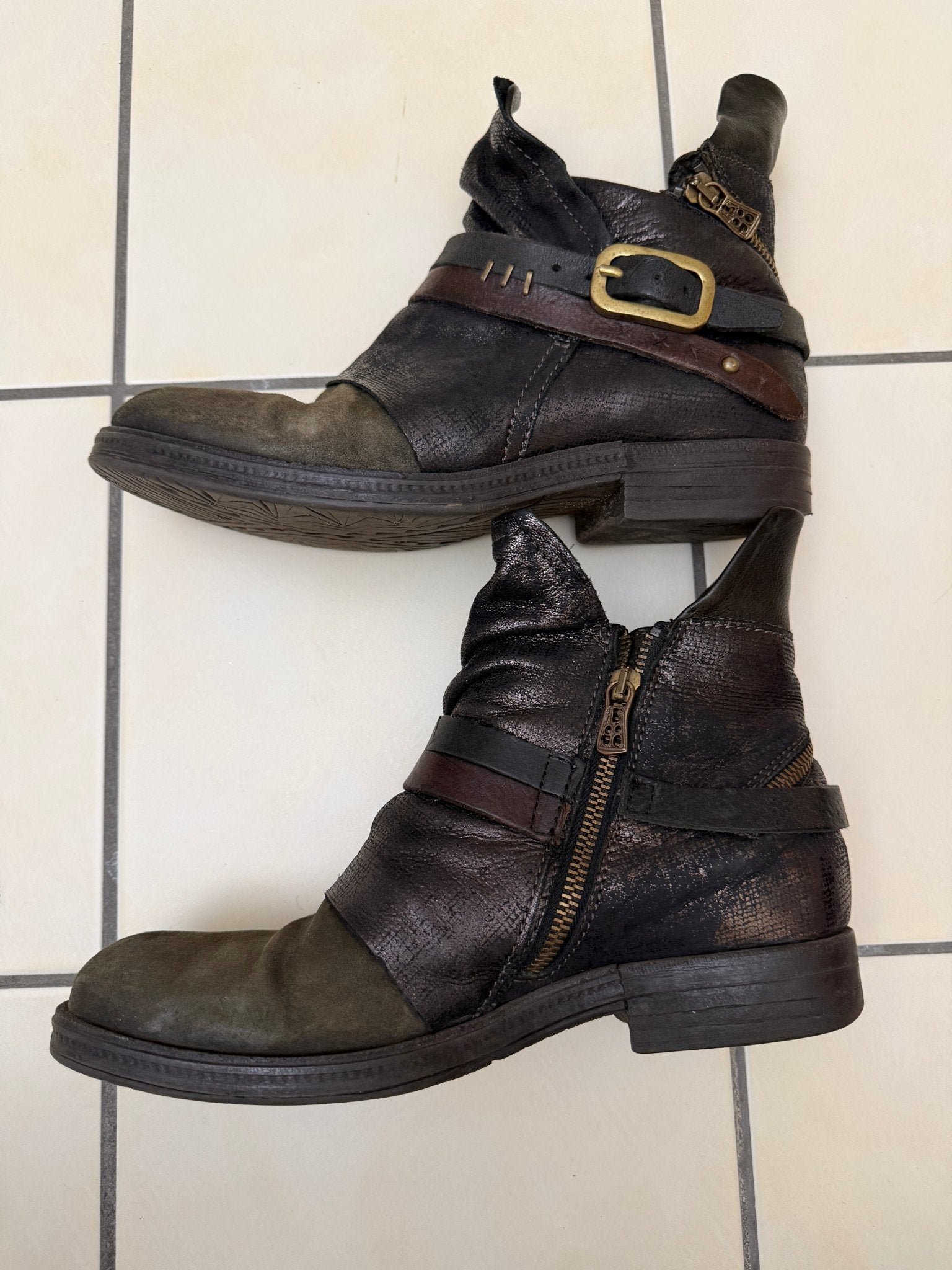 AS98 Asymetrical Zip Belted Waxed Boots - wintexarchive