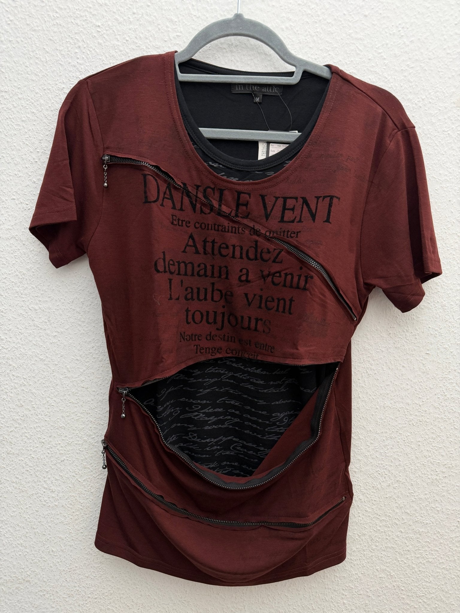 In the Attic TRIPPLE ZIPPER Poem Shirt - wintexarchive