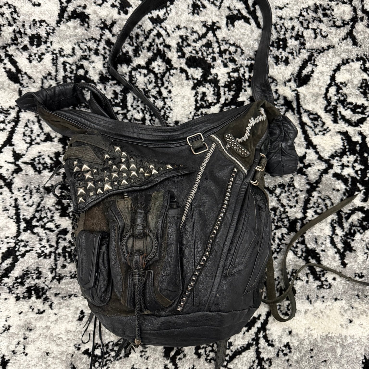 Kmrii 2006 Torpedo Bag - wintexarchive