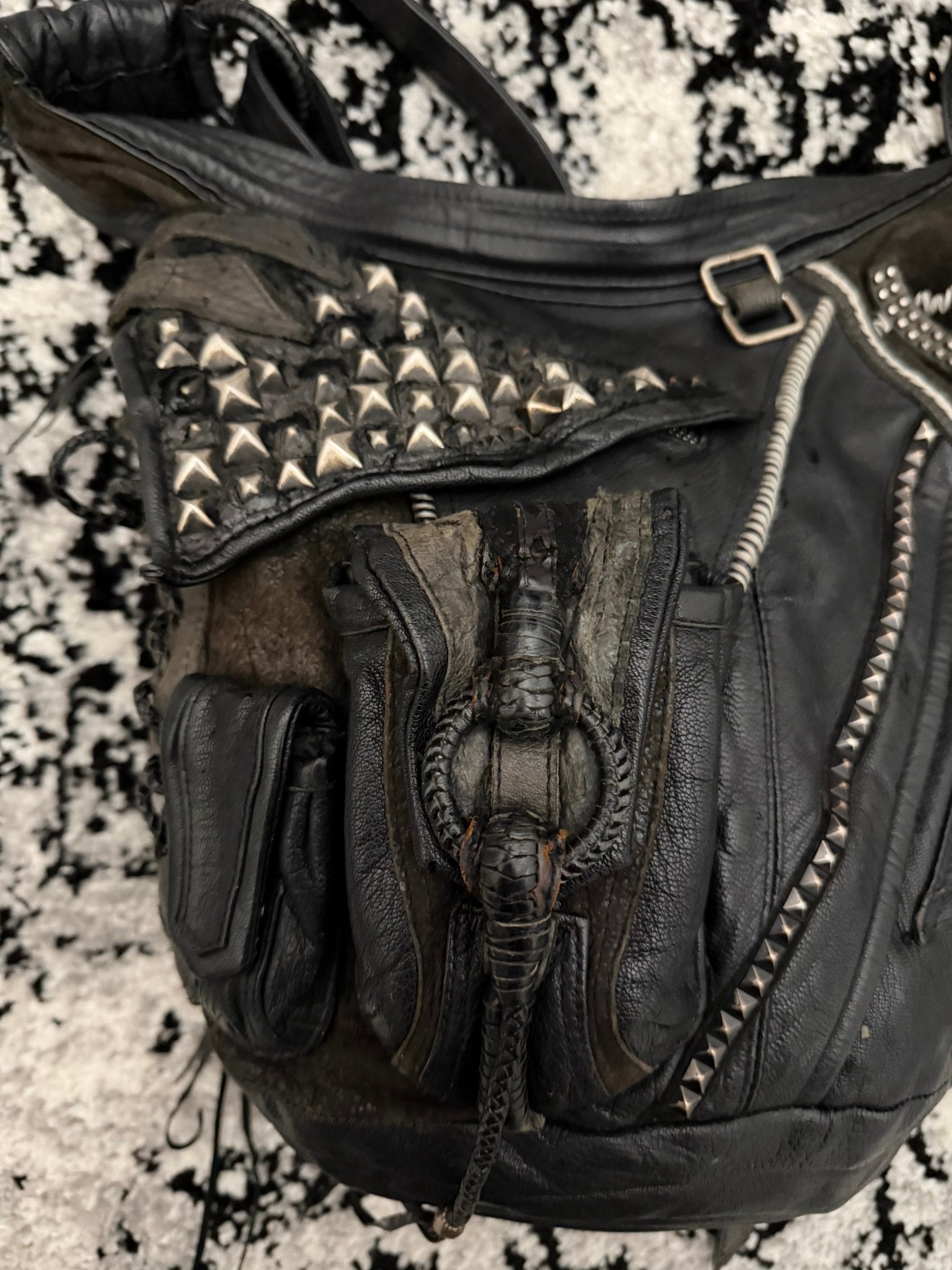 Kmrii 2006 Torpedo Bag - wintexarchive