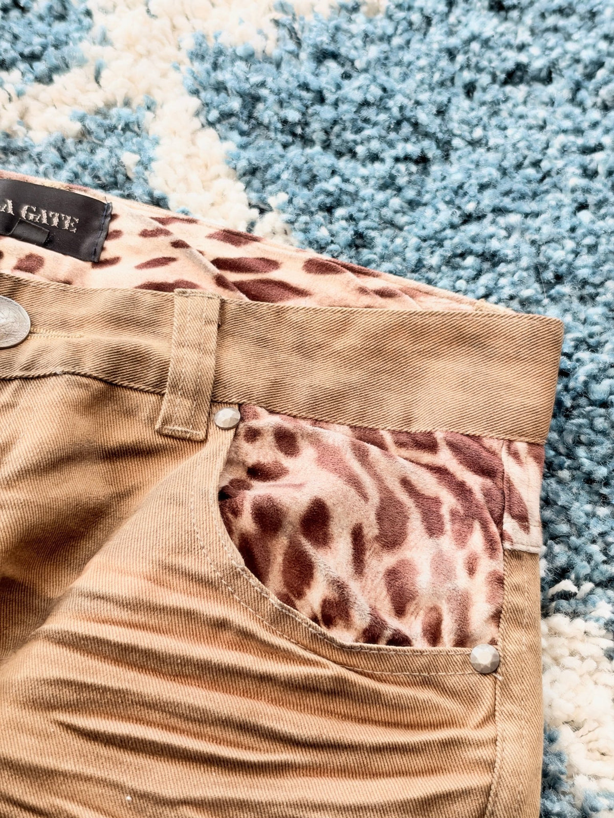 La Gate Clawmark Giraffe Bootcut Pants - wintexarchive