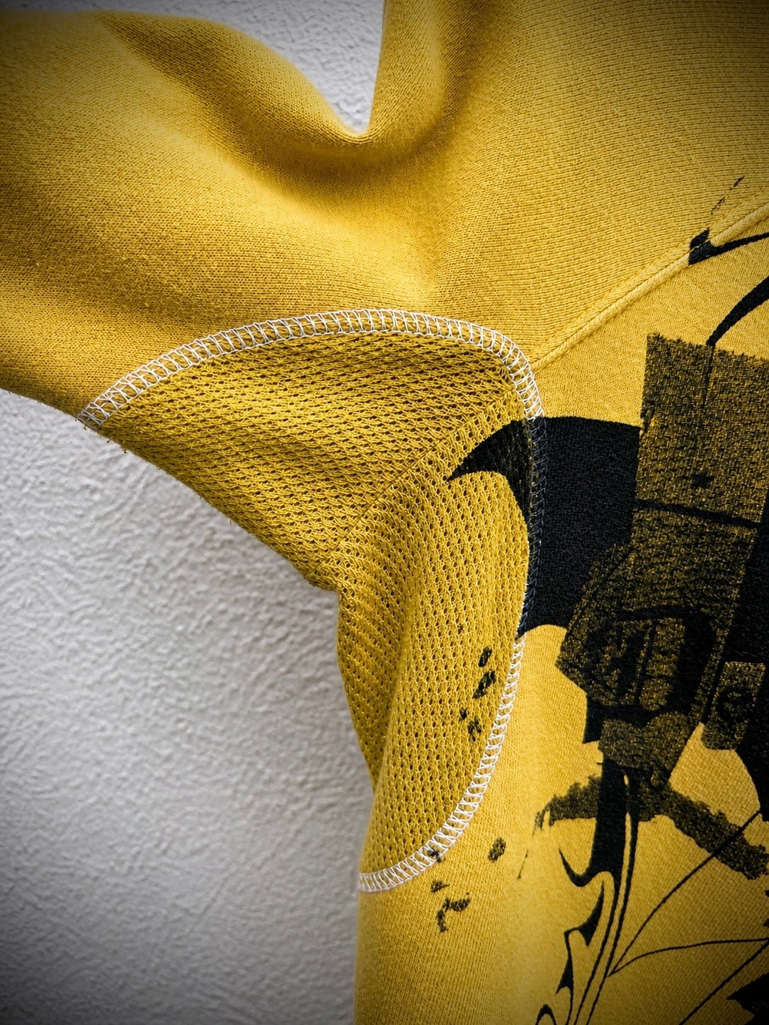 L.G.B. Batwing Longsleeve - wintexarchive