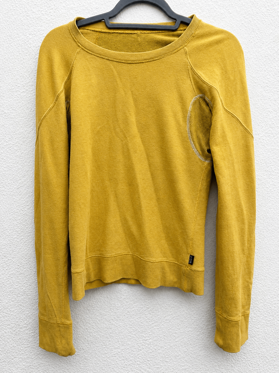 L.G.B. Batwing Longsleeve - wintexarchive