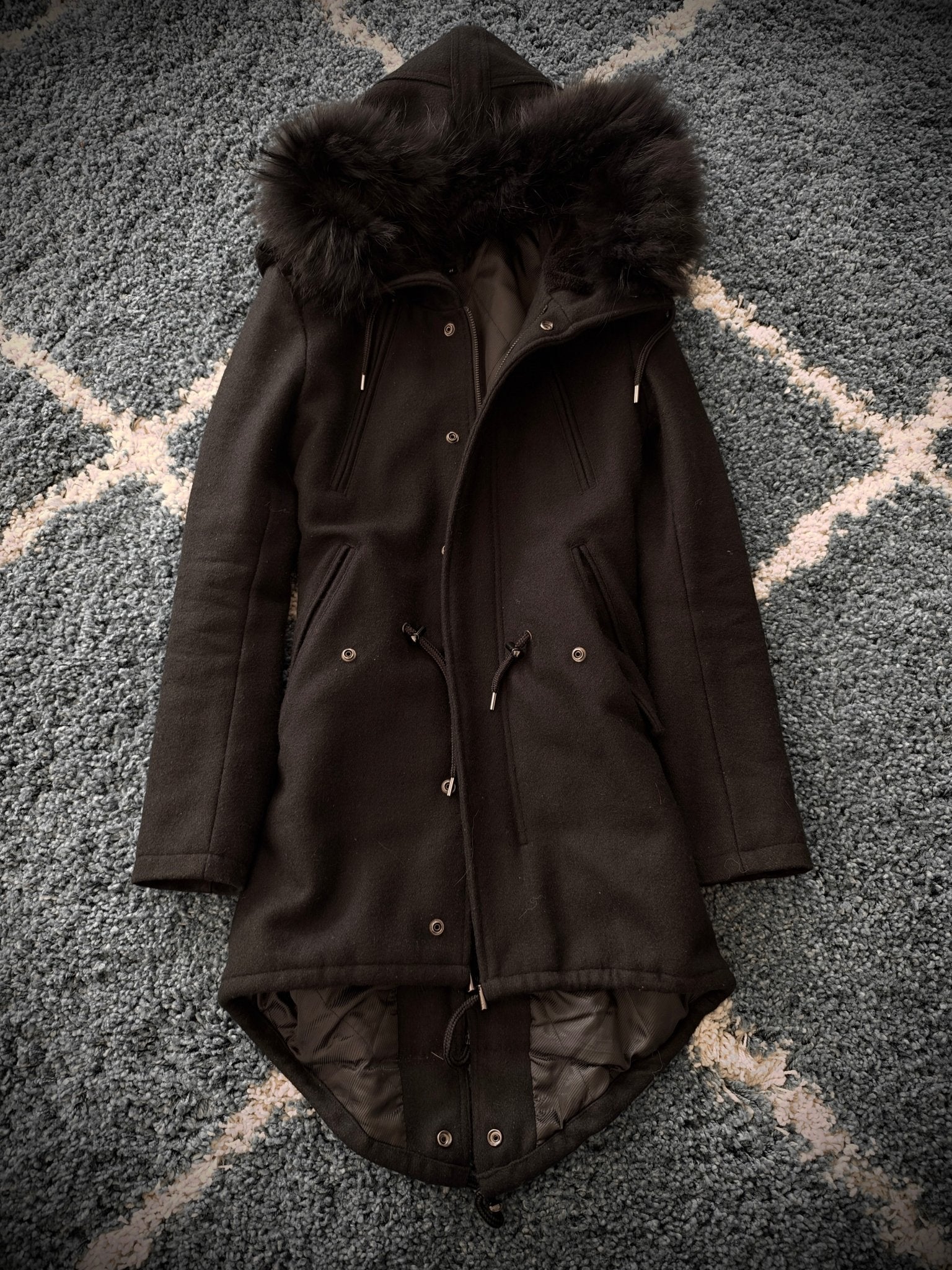 Murder License Raccoon Fur Coat - wintexarchive