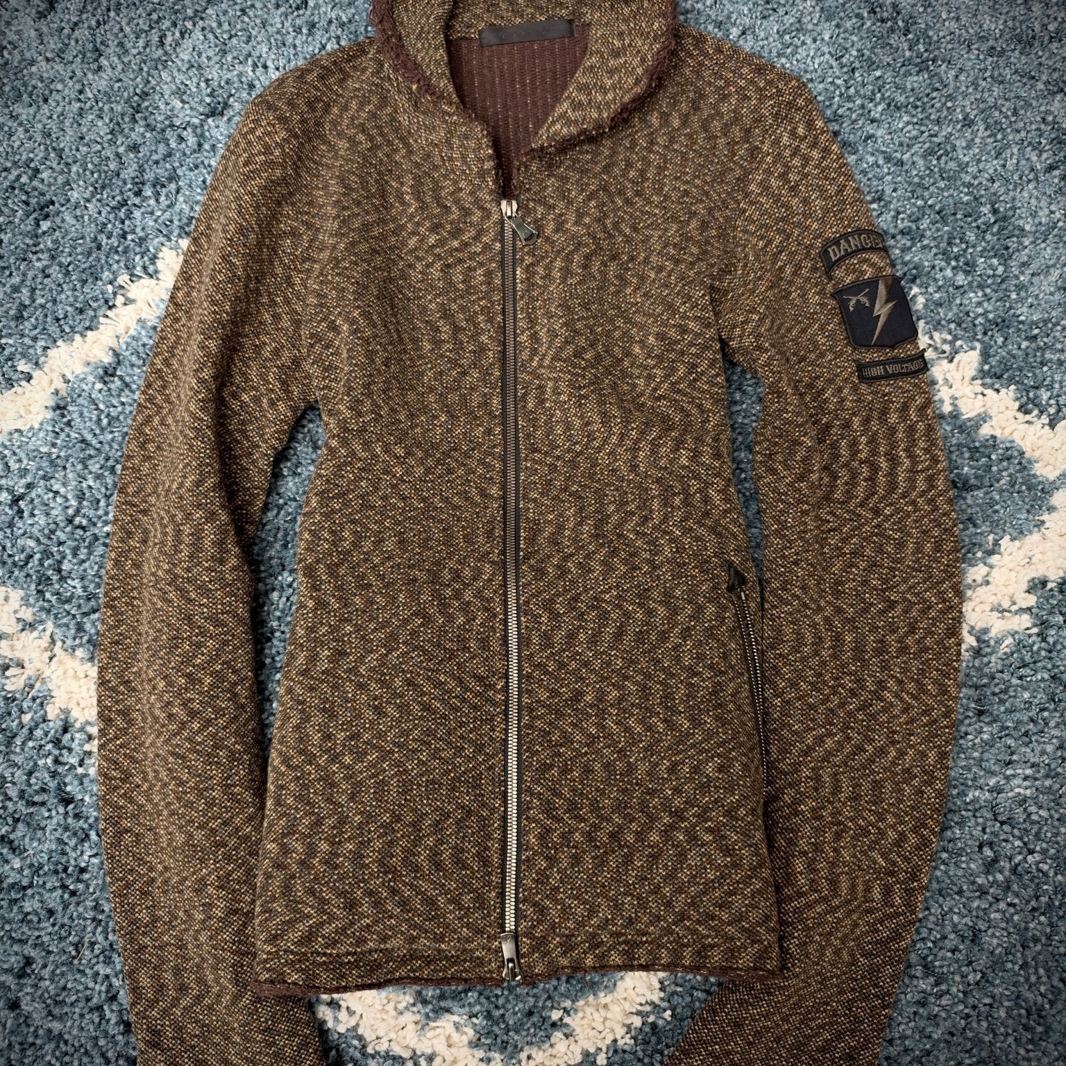Roar Patched Zip Jacket - wintexarchive