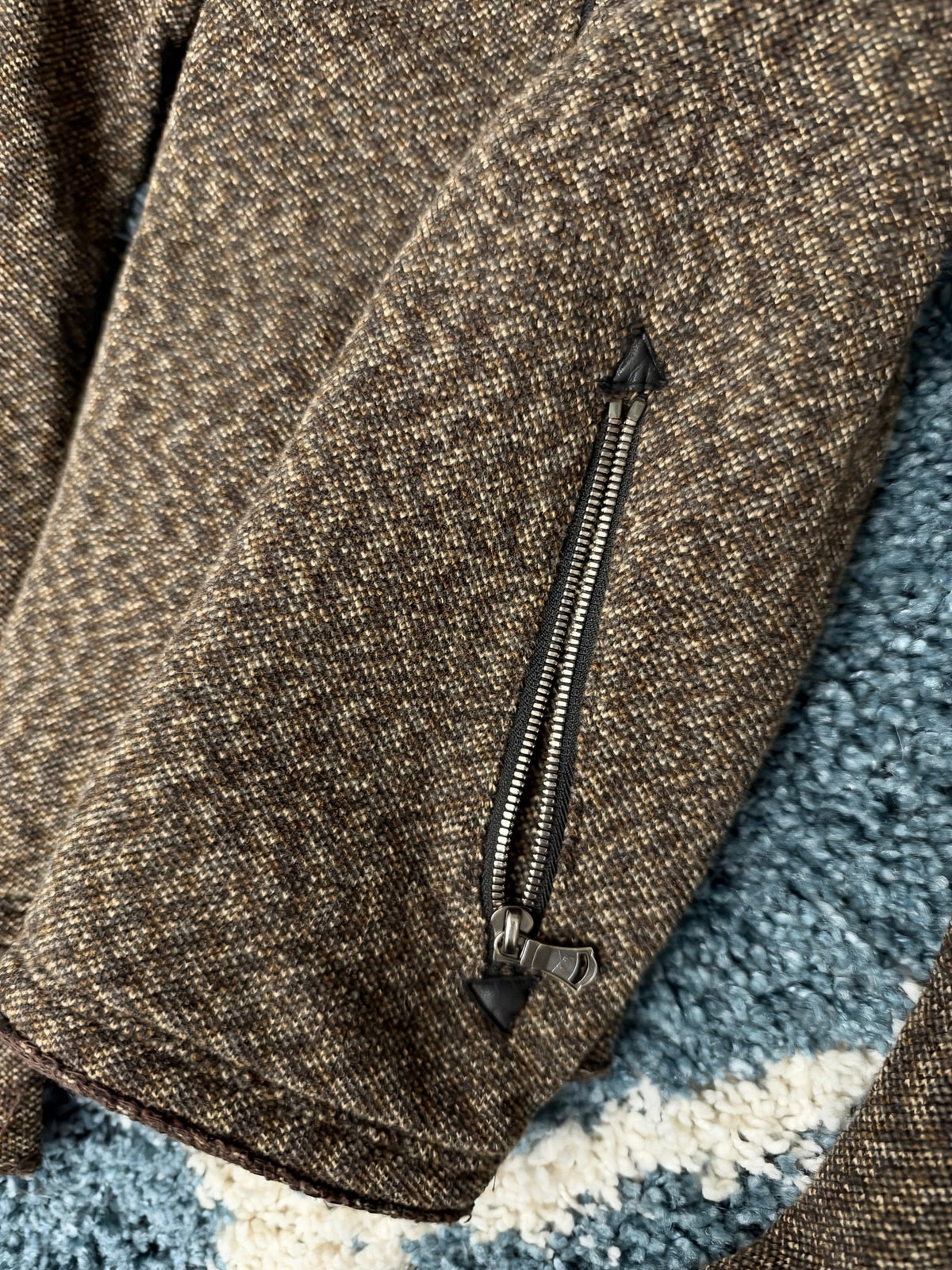 Roar Patched Zip Jacket - wintexarchive