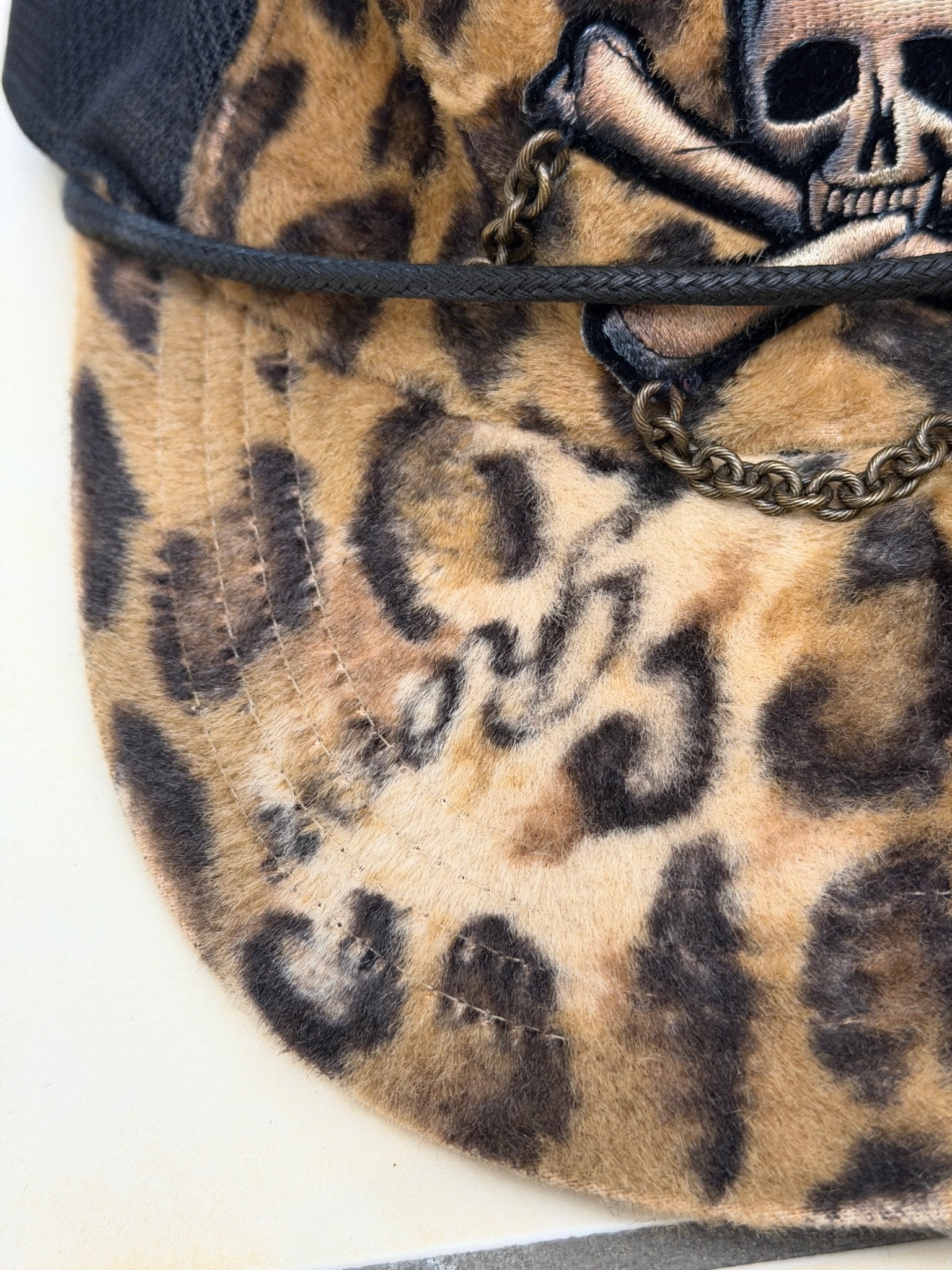 Roen Chained Studded Cap - wintexarchive
