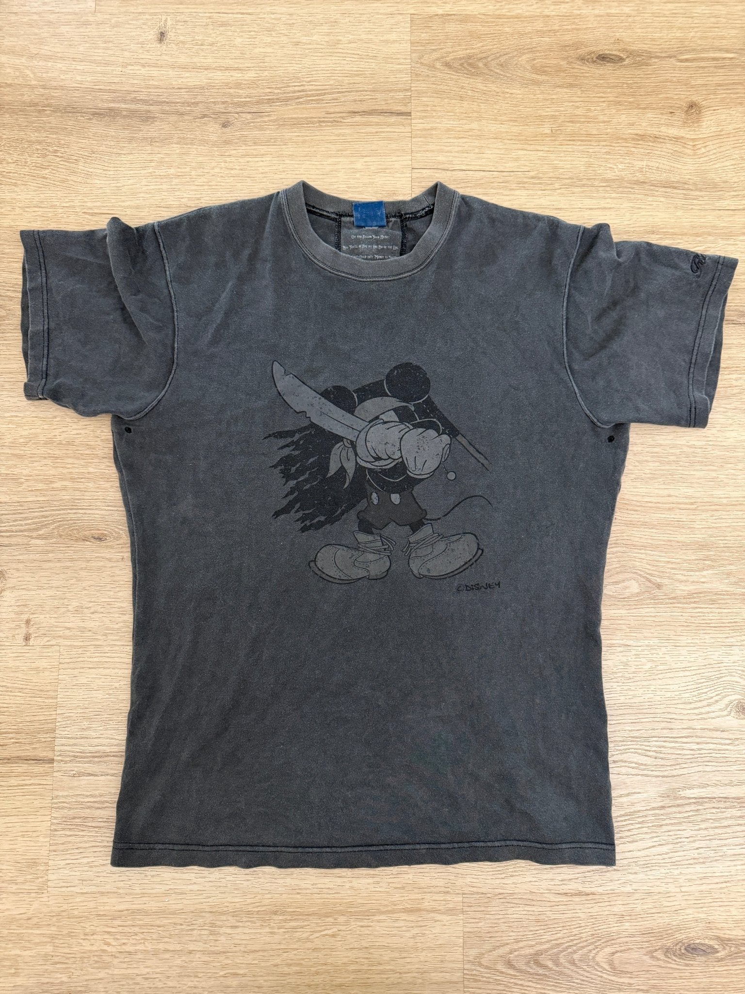 Roen x Disney Mickey Shirt - wintexarchive