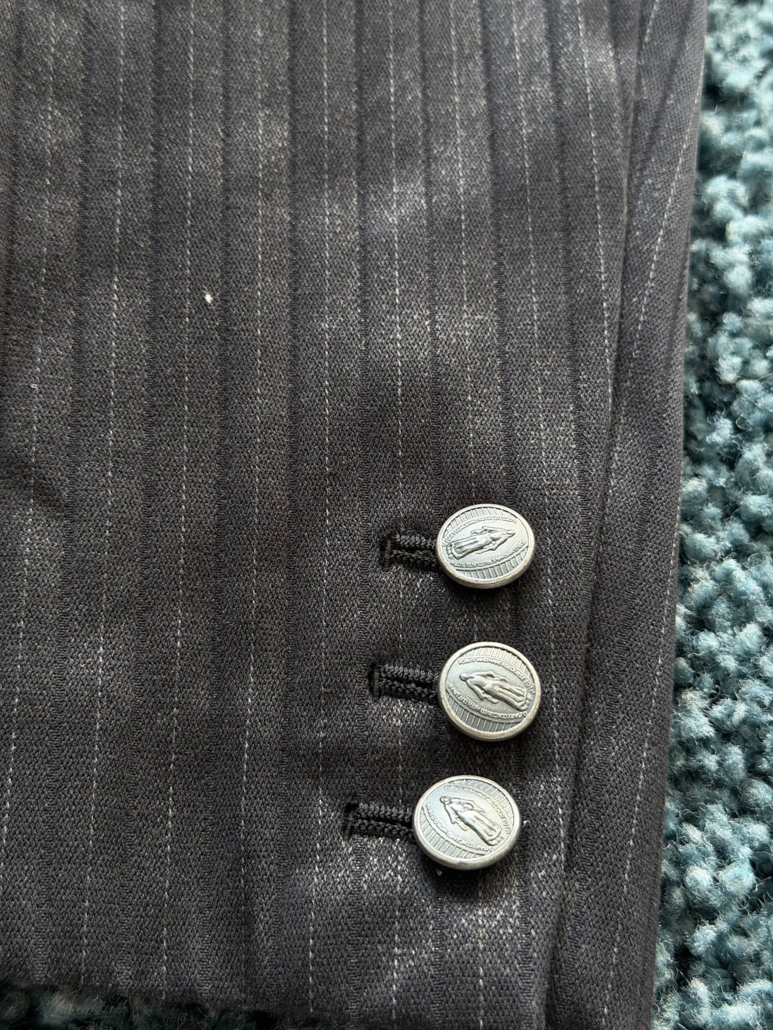 Schlussel Detailed Button Blazer - wintexarchive
