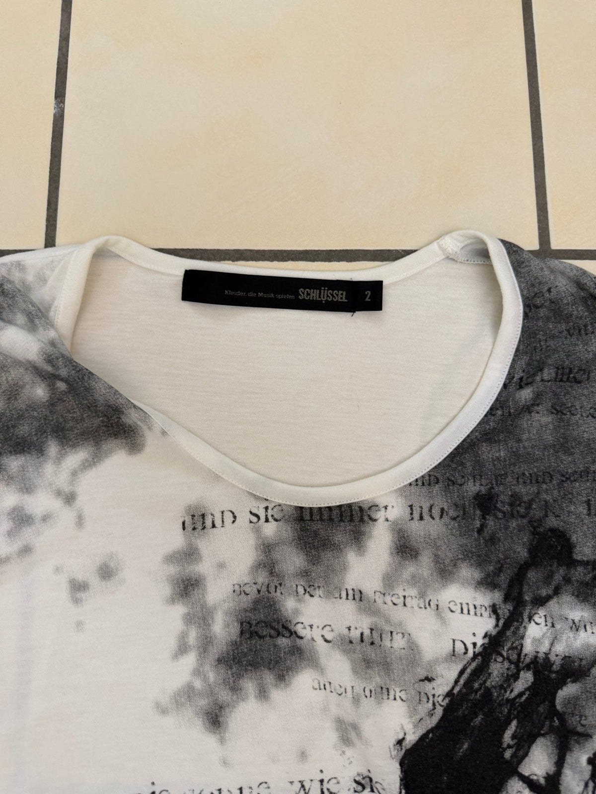 Schlussel Tasseled Shattered Shirt - wintexarchive