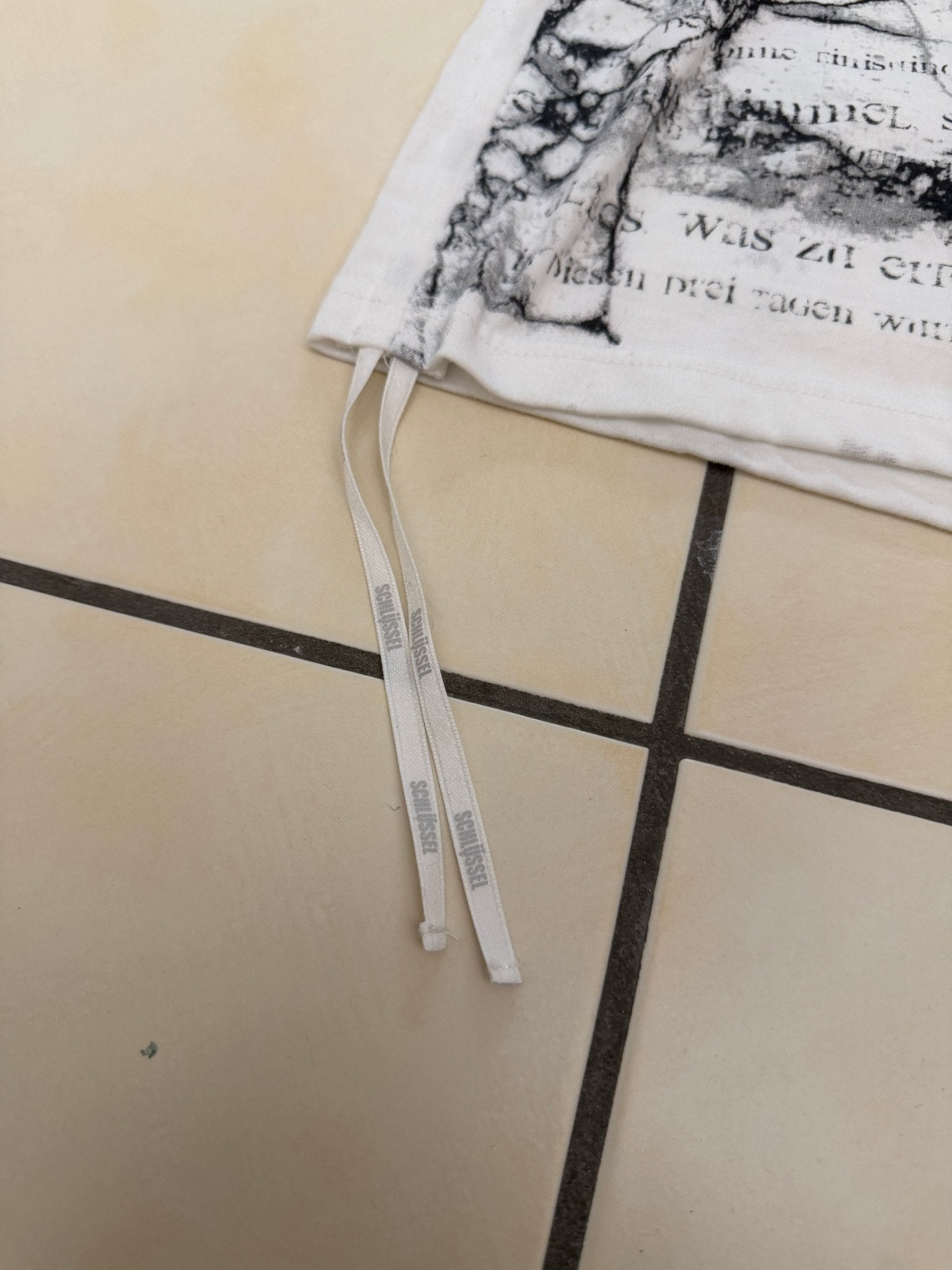 Schlussel Tasseled Shattered Shirt - wintexarchive