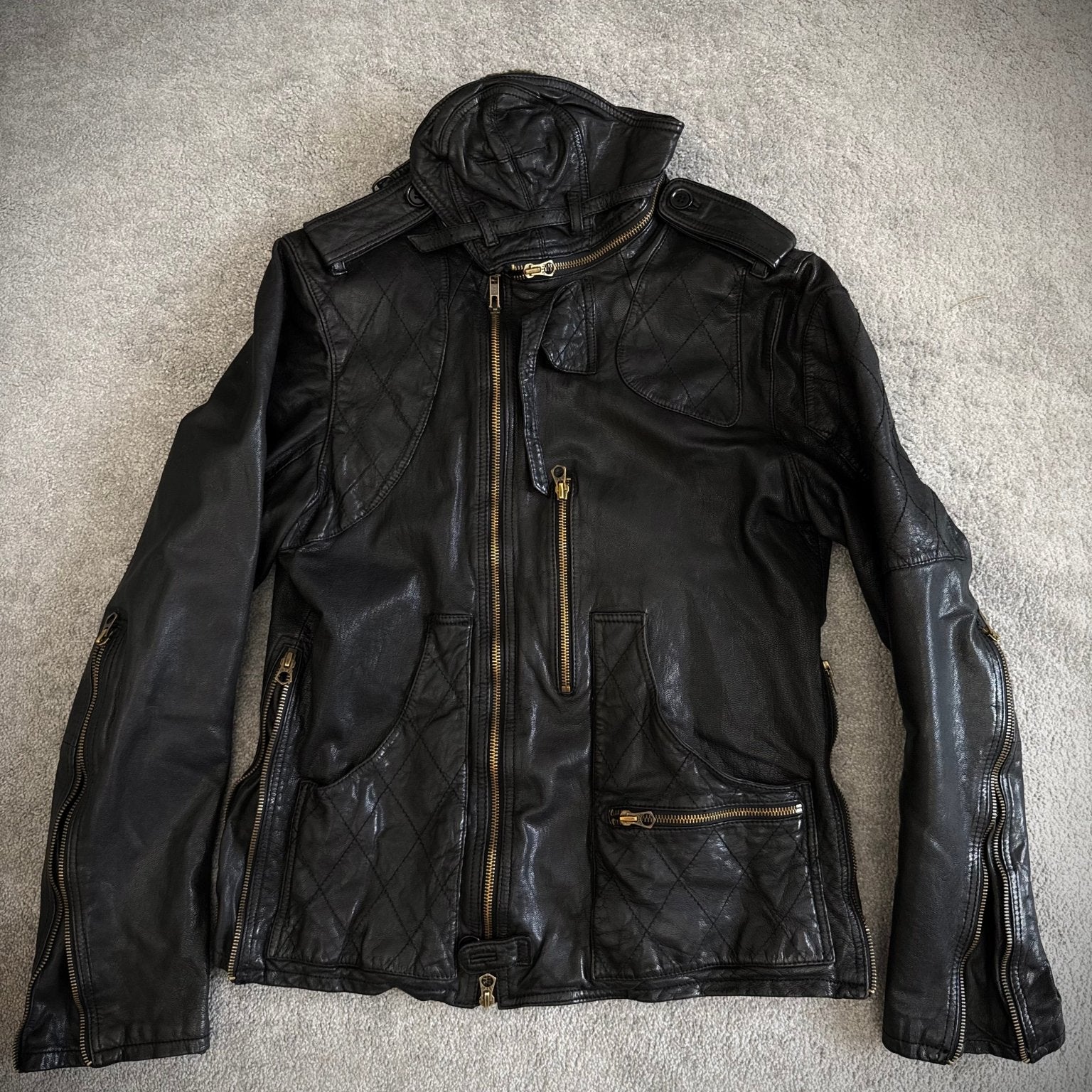 Share Spirit AW08 Gas Mask Jacket - wintexarchive