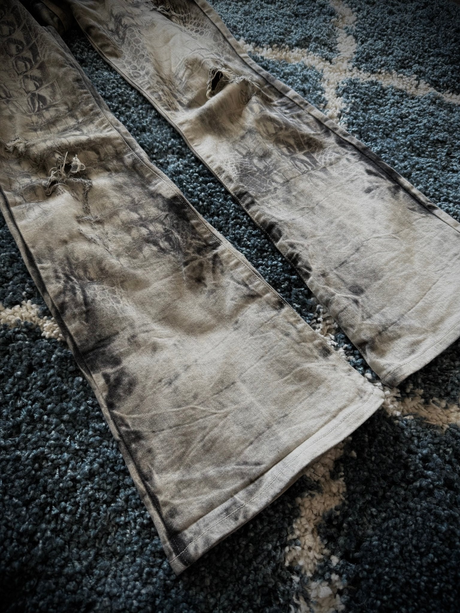 Tornado Mart Crocodile flared jeans - wintexarchive