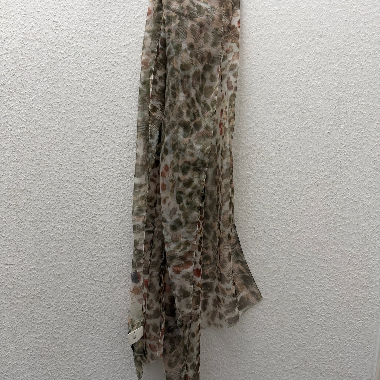 Tornado Mart Italy Line Leopard Stole - wintexarchive