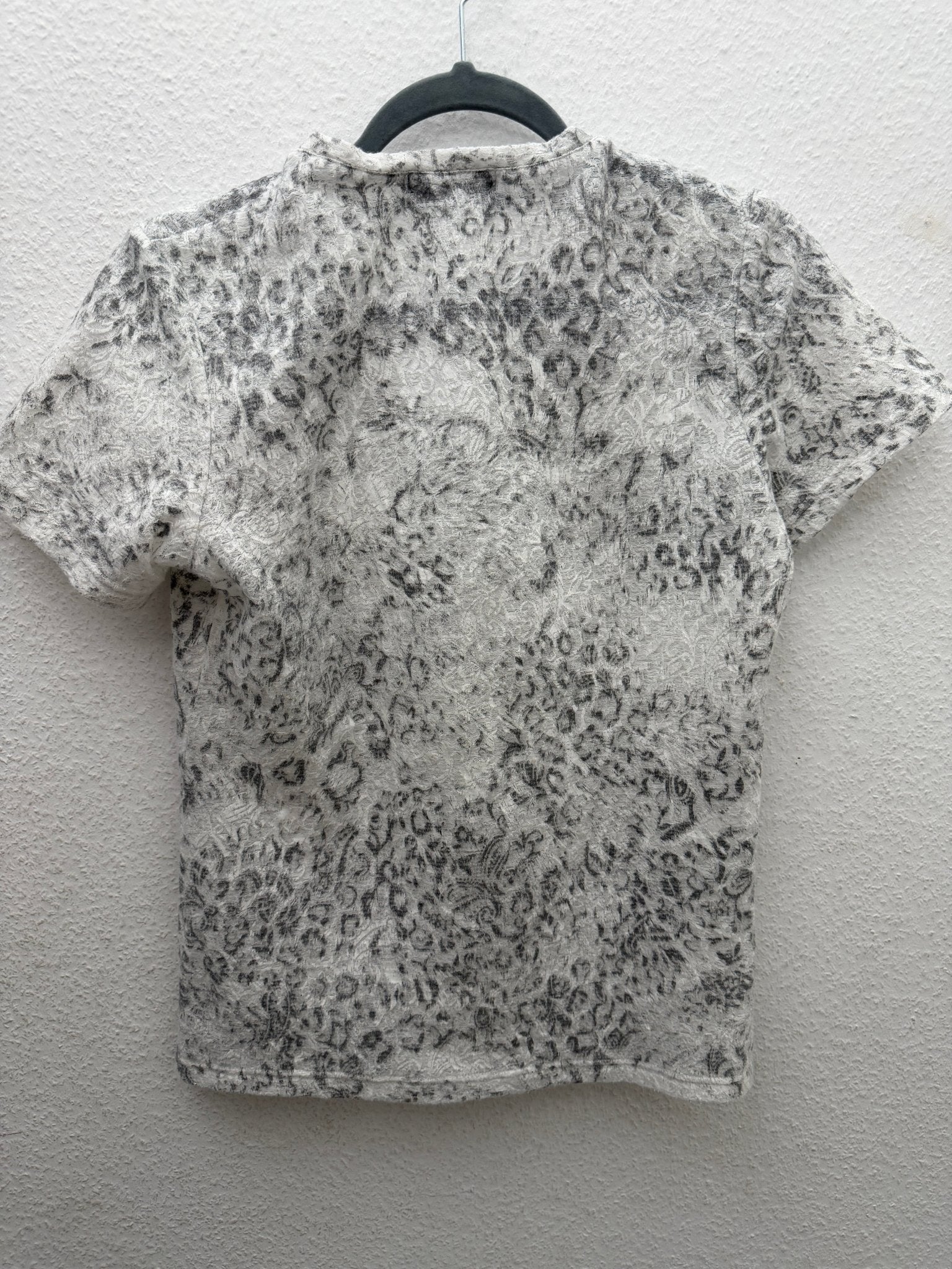Tornado Mart Micro Distressed Snow Leopard Shirt - wintexarchive