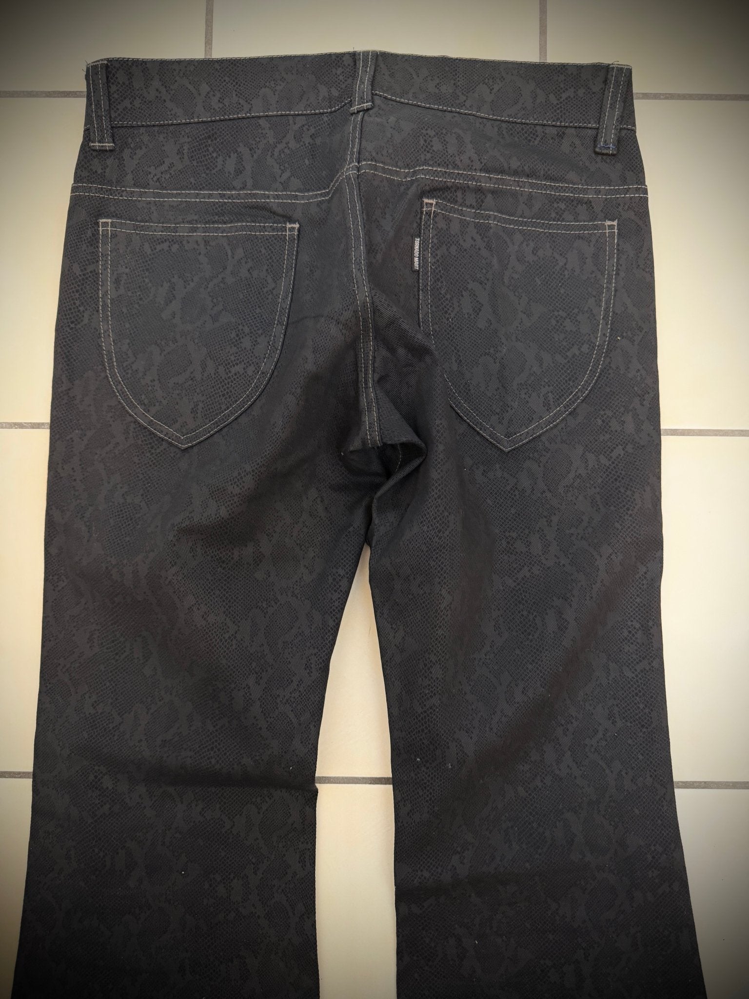 Tornado Mart Python Coated Sword Pockets Flared Pants - wintexarchive