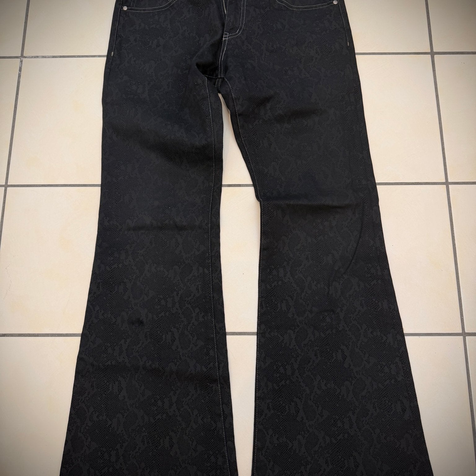 Tornado Mart Python Coated Sword Pockets Flared Pants - wintexarchive