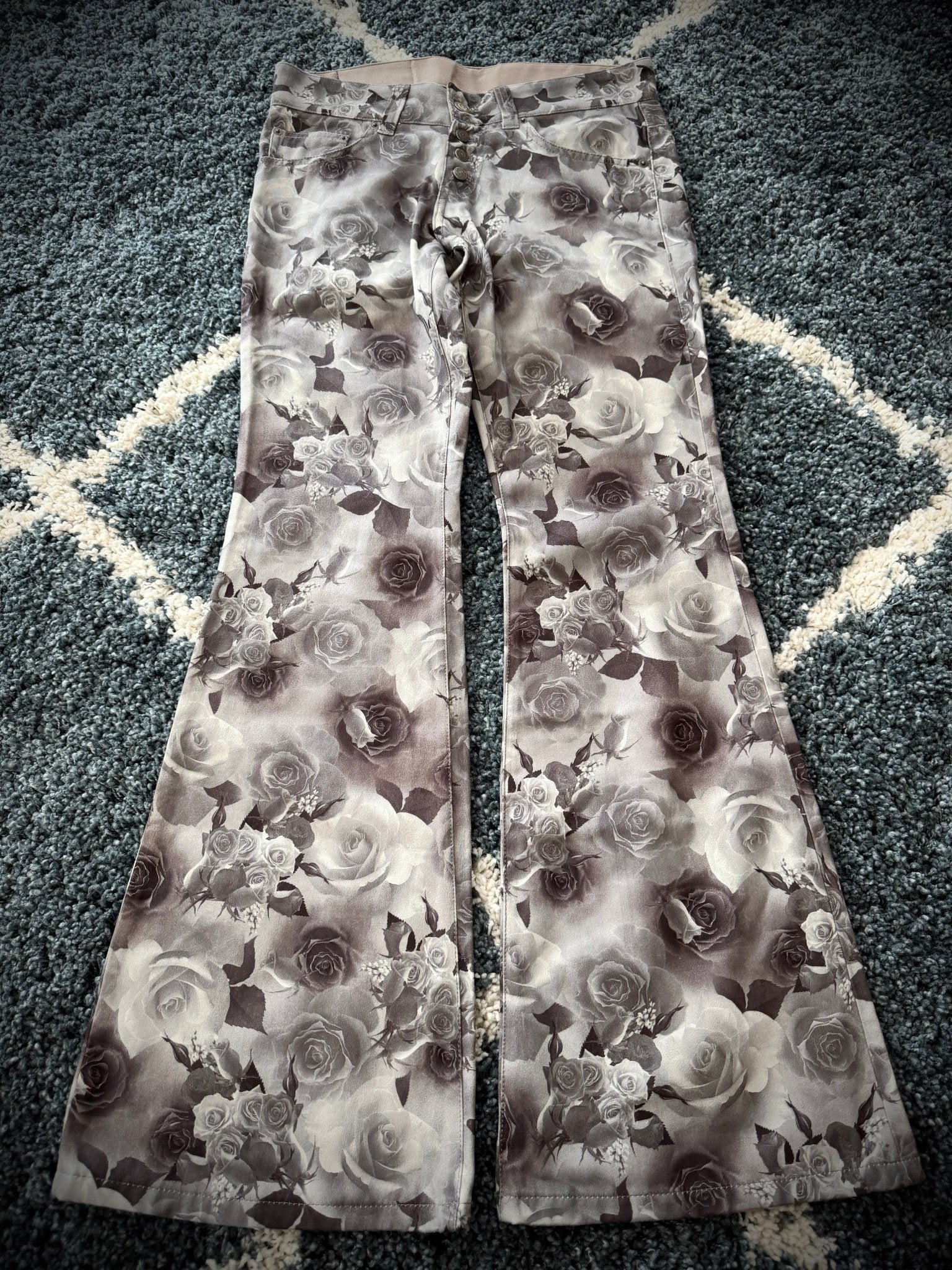 Tornado Mart Rose Velour Bell Bottom Pants - wintexarchive