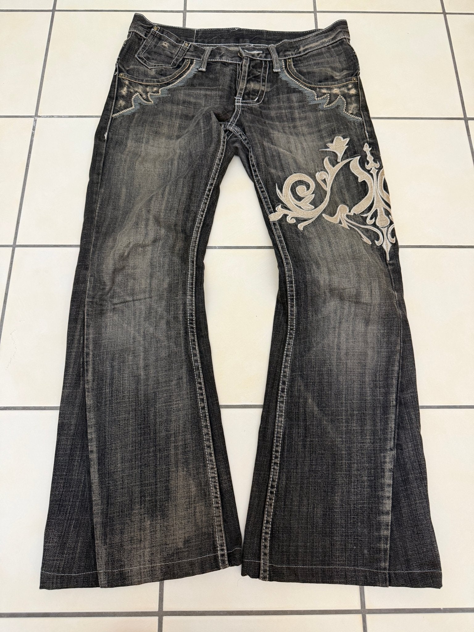 Tornado Mart Tribal Flared Pants - wintexarchive