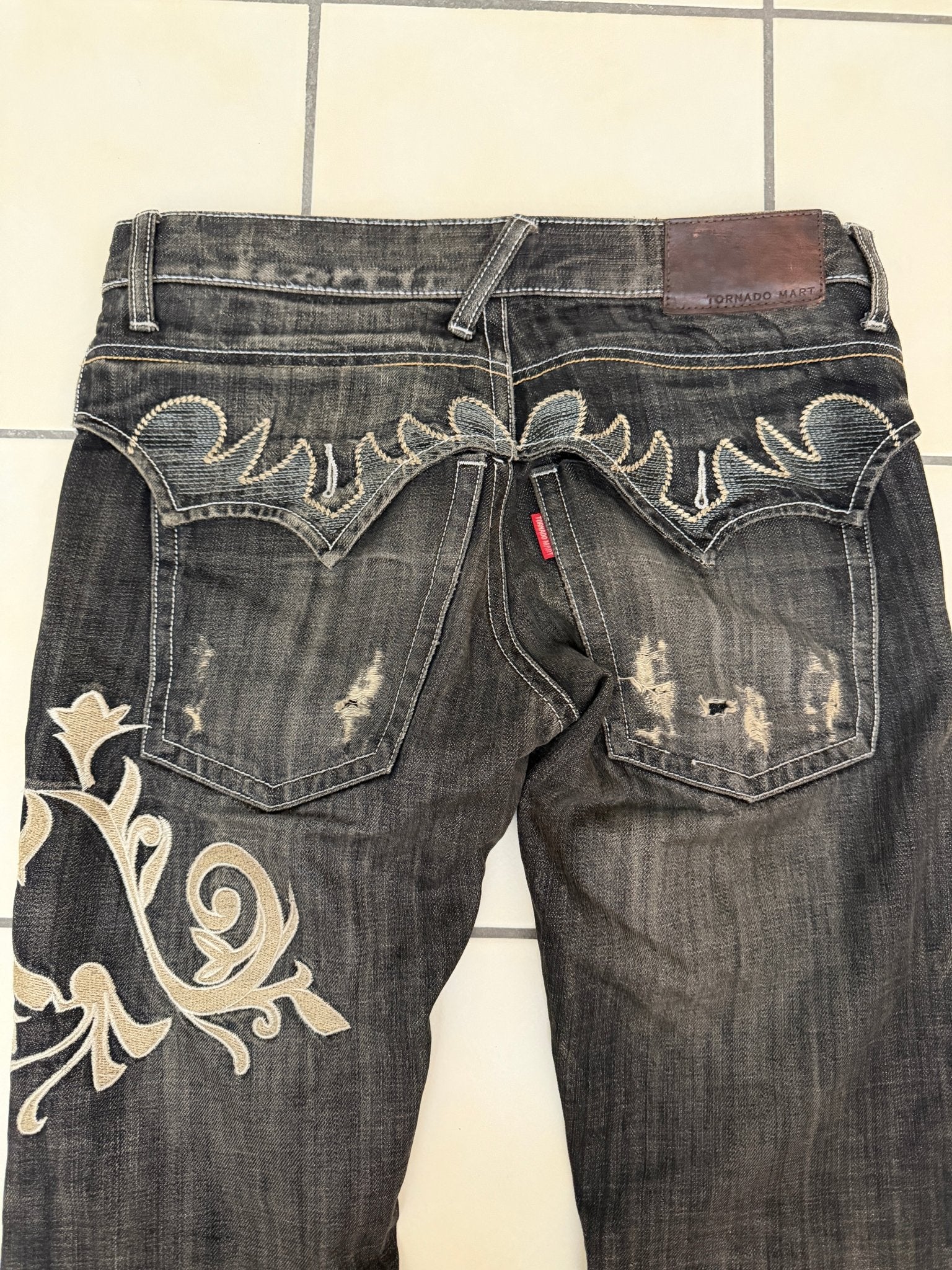 Tornado Mart Tribal Flared Pants - wintexarchive